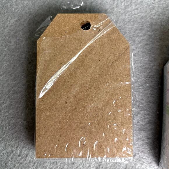 Gift Tag Lot NWOT Floral Gift Baskets Wrapping Holiday - Picture 10 of 10